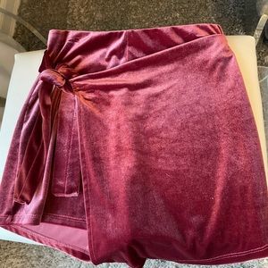 Velvet skirt
